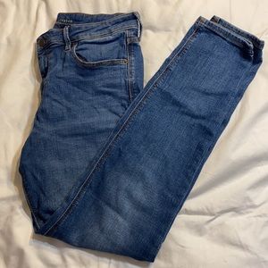 Old Navy Mid-Rise Rockstar Blue Jeans